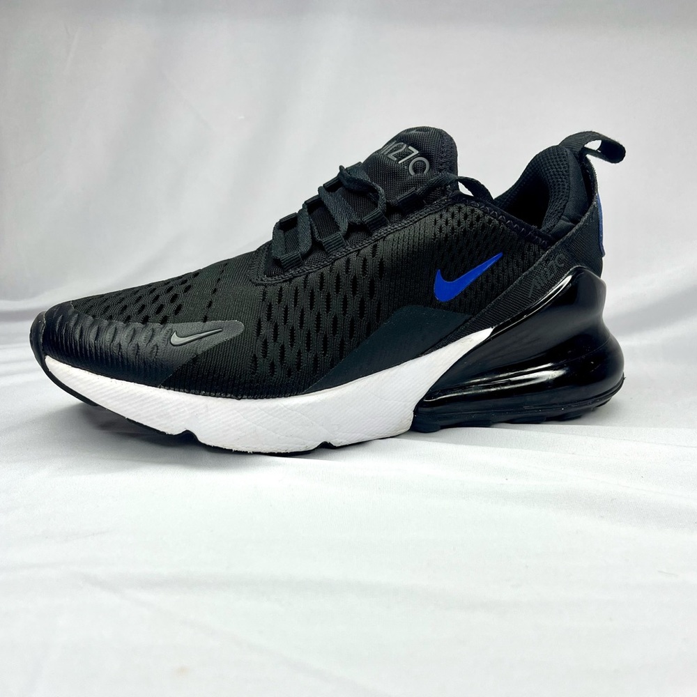 Nike 270